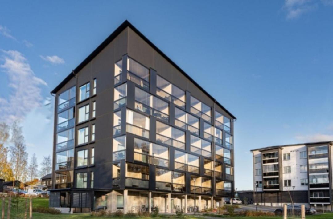 Apartment Modern Near Tampereen Messukeskus, With Own Private And Free Parking Tampere