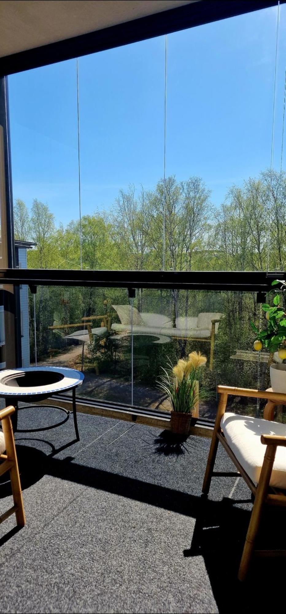 Modern Near Tampereen Messukeskus, With Own Private And Free Parking Tampere